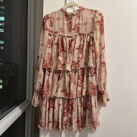 FLORAL DRESS - NASTY GAL - SMALL - Picture 2 of 3